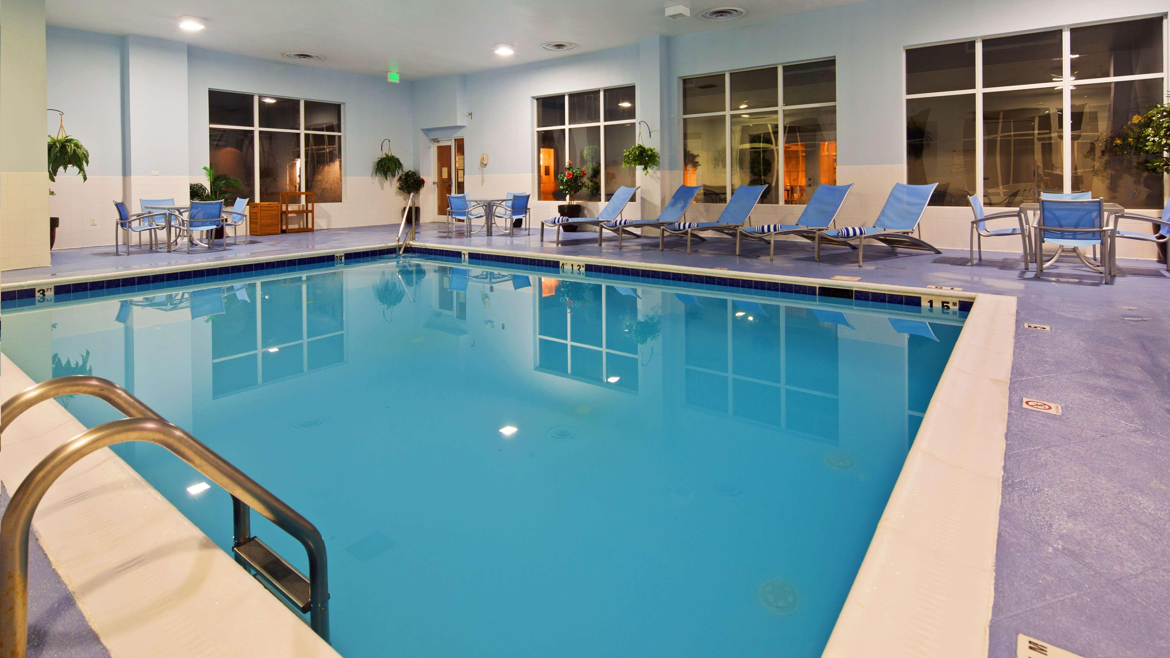Best Western Plus Уэйнсборо Экстерьер фото
