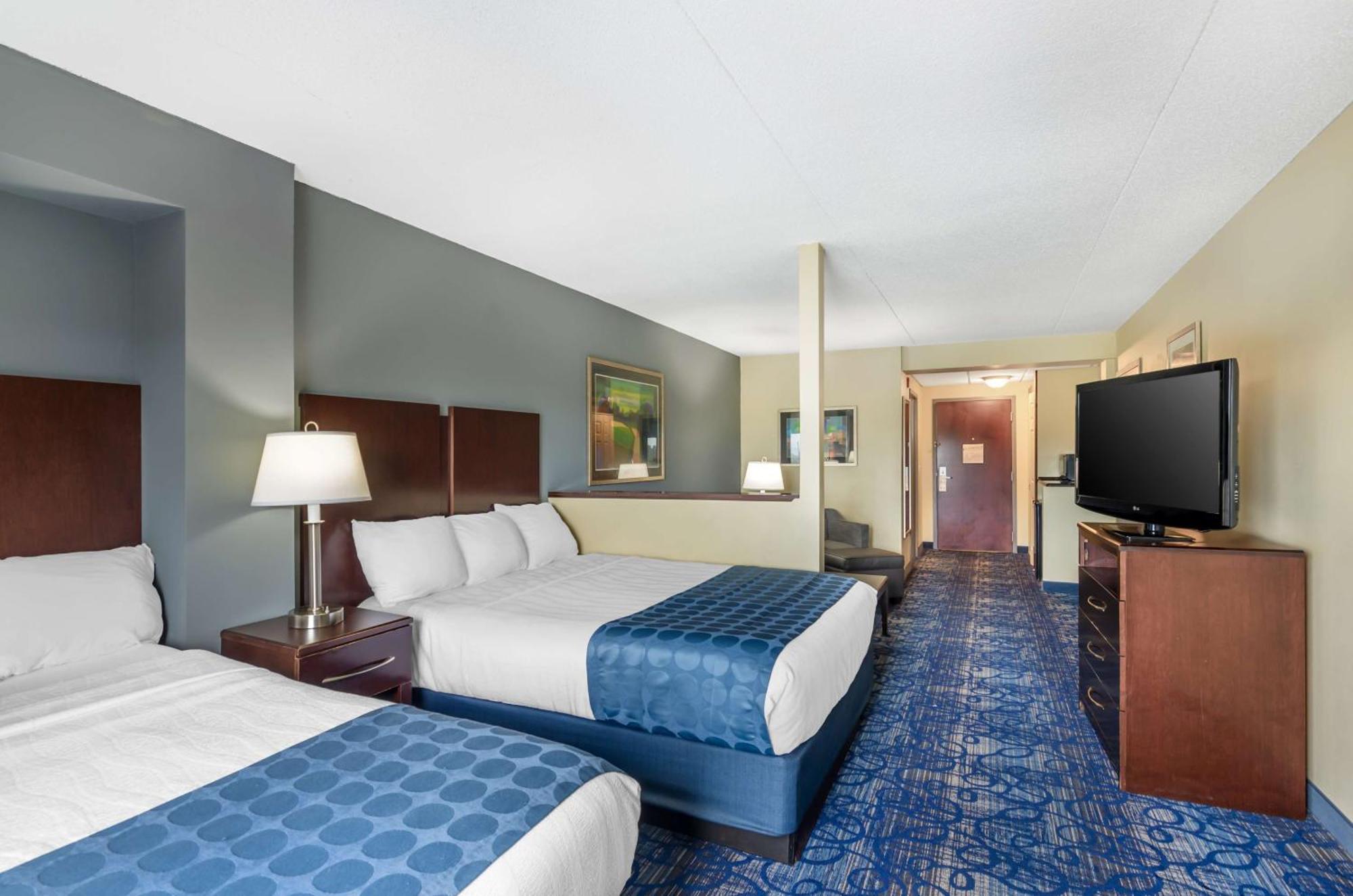 Best Western Plus Уэйнсборо Экстерьер фото