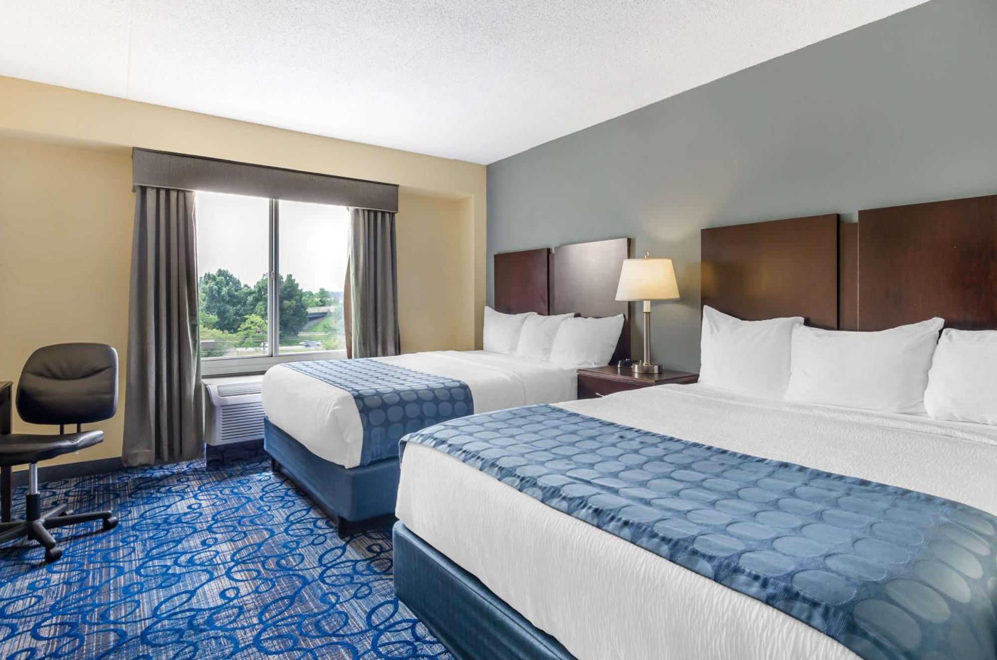 Best Western Plus Уэйнсборо Экстерьер фото