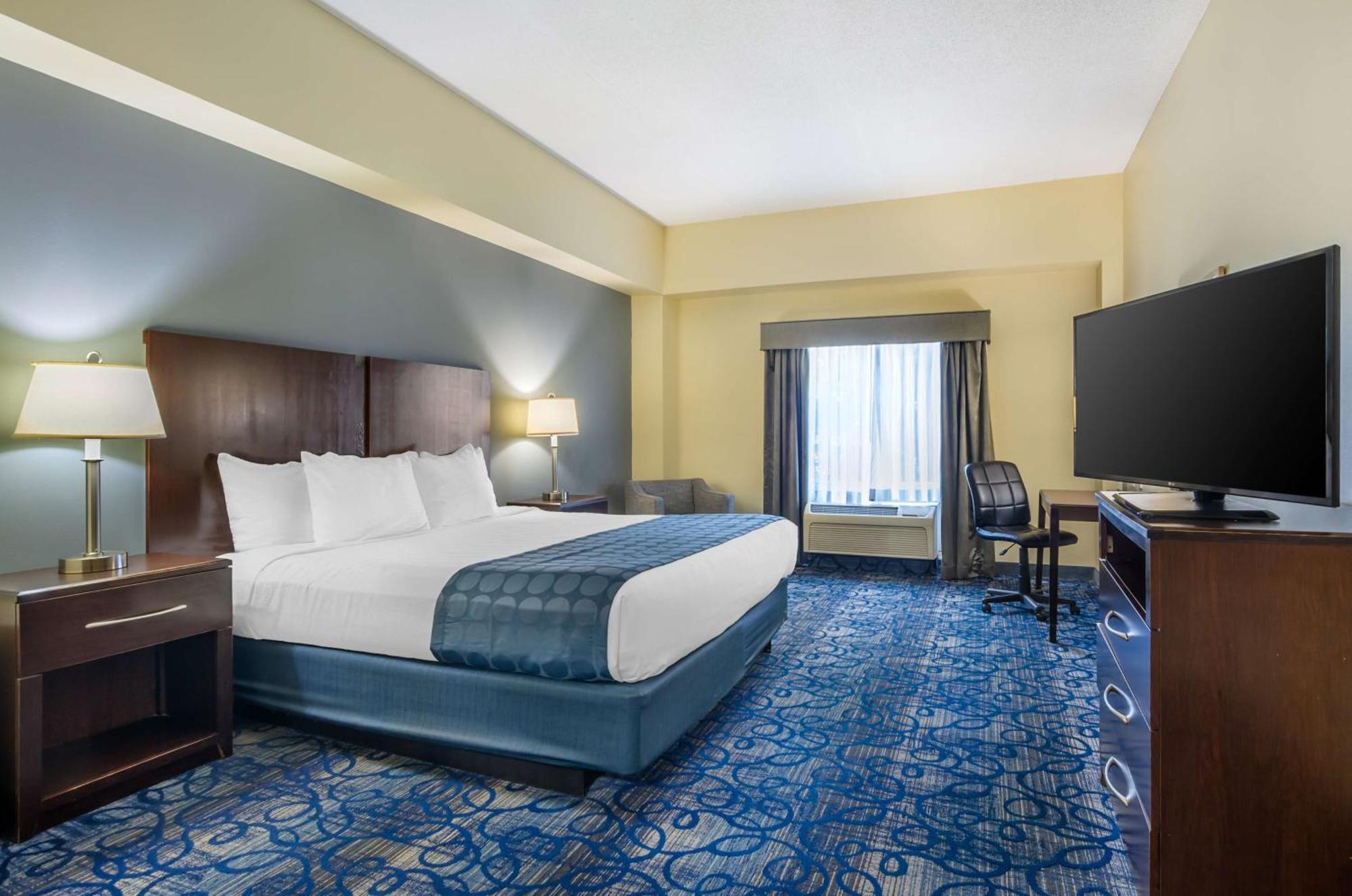 Best Western Plus Уэйнсборо Экстерьер фото